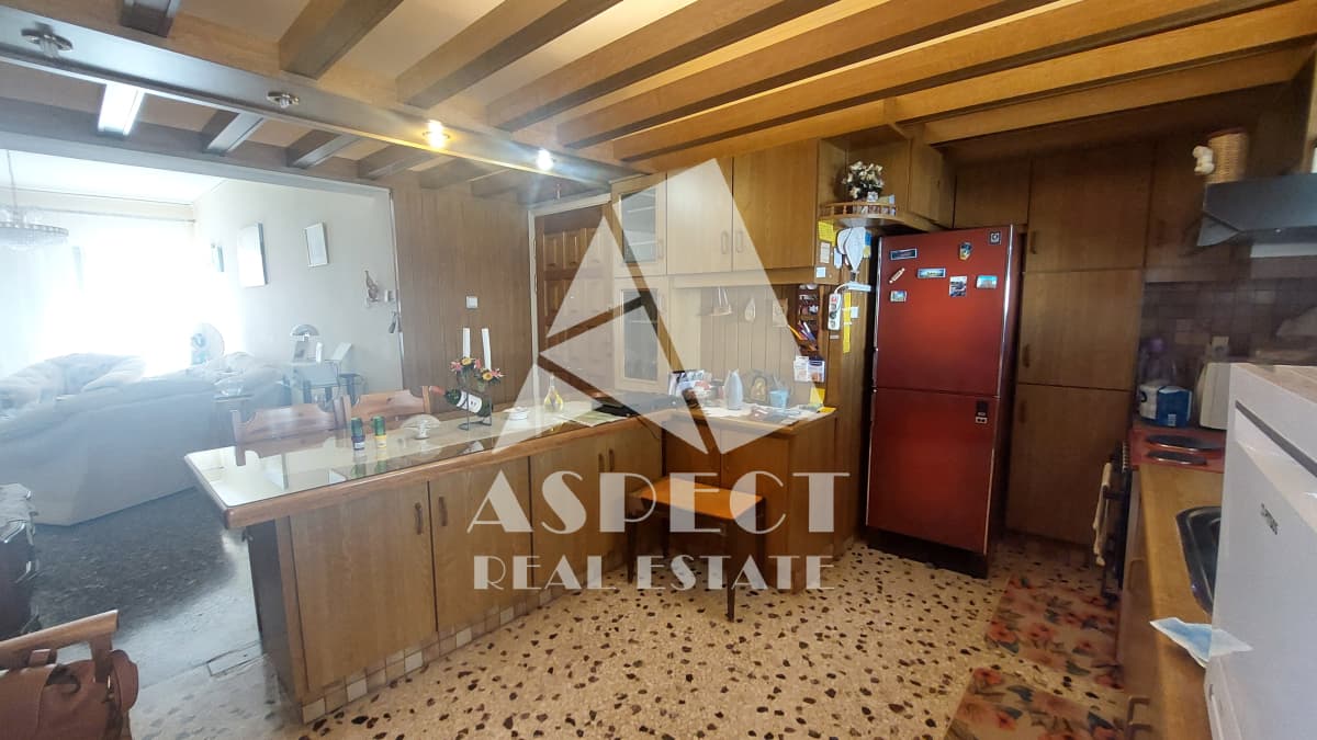 Apartment in Center, Petroupoli — Photo 10 of 30