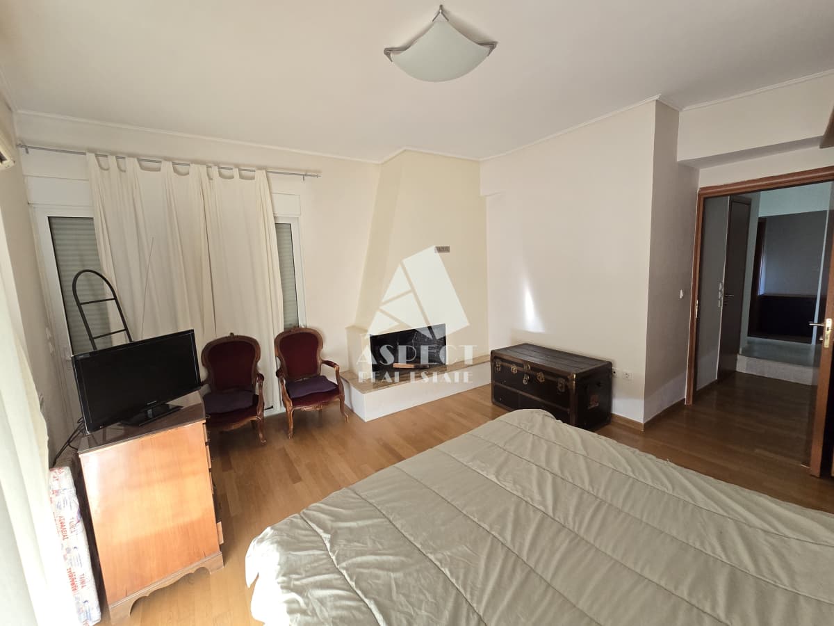 House in Kokkinia, Marousi — Photo 9 of 21