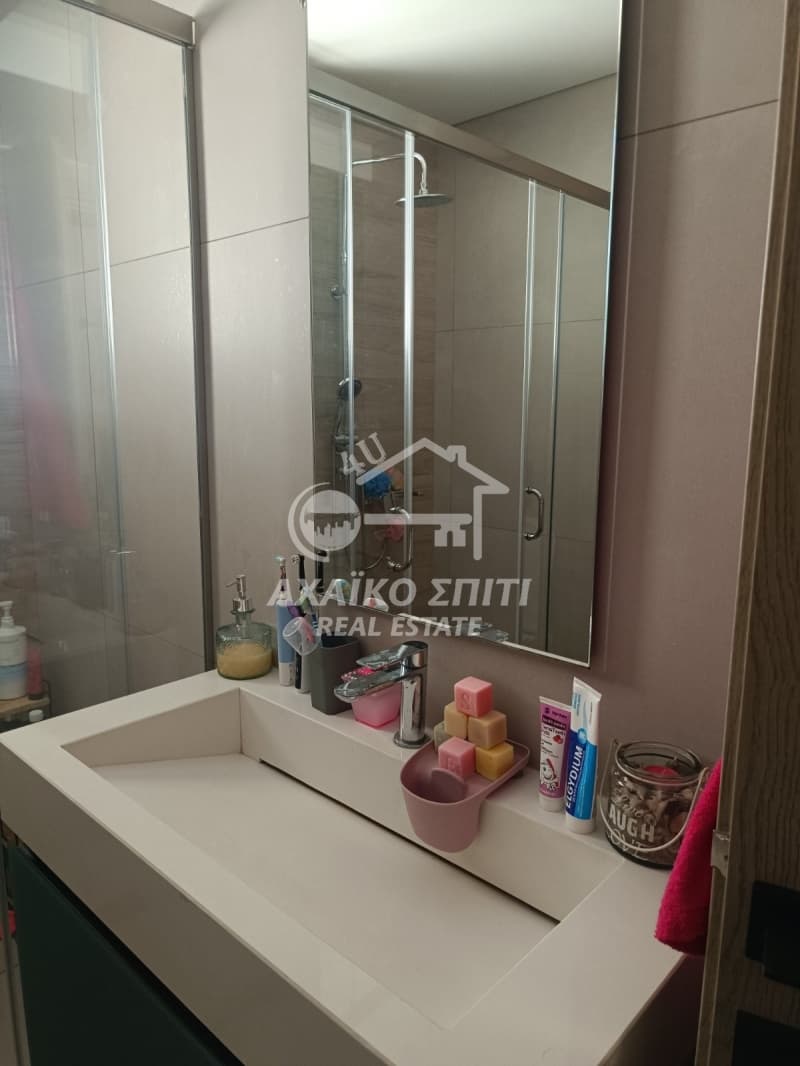 Διαμέρισμα στην Τερψιθέα (Πελεκάνος), Πάτρα — Φωτογραφία 13 από 26