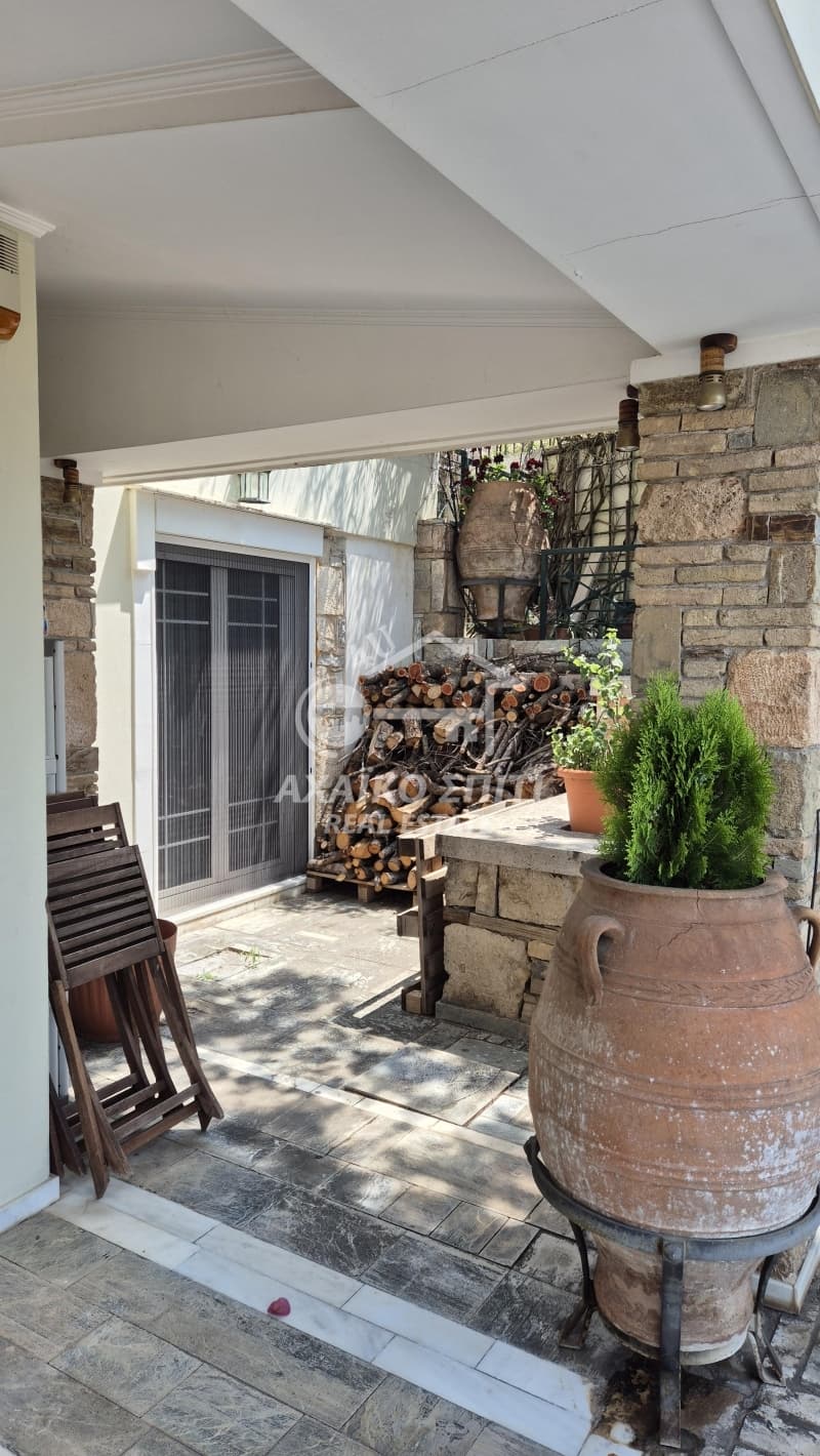 House in Panorama, Voula — Photo 9 of 31