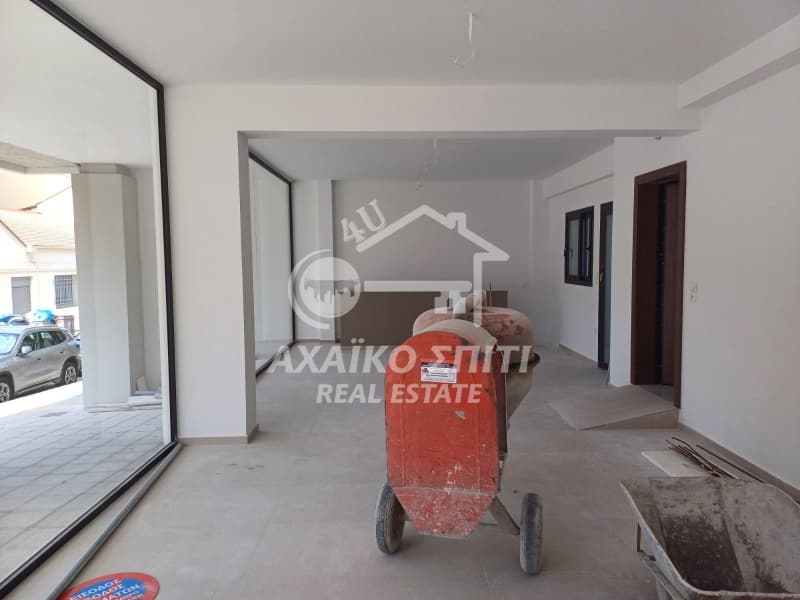 Retail Store in Patra Centre, Patra