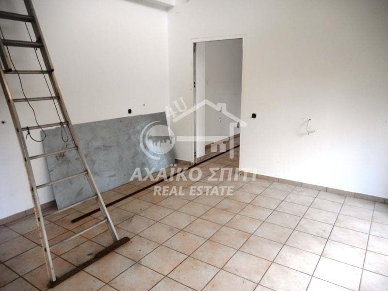 Κατάστημα στην Μέσα Αγυιά, Πάτρα — Φωτογραφία 11 από 16