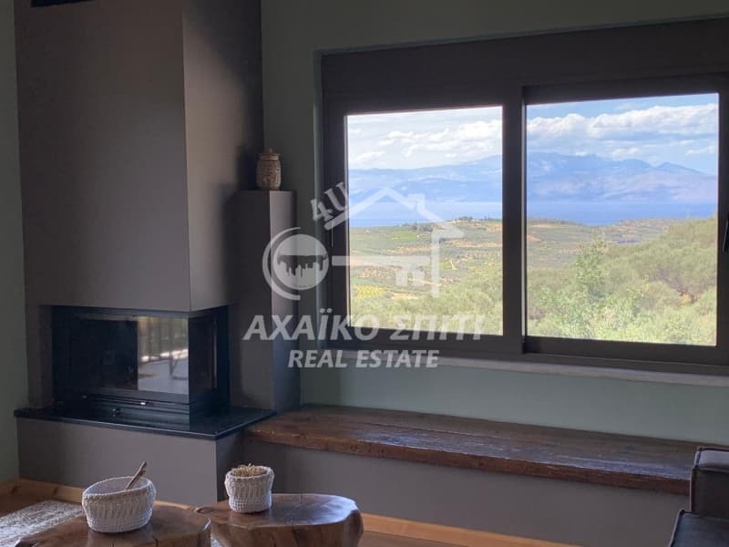 House in Center, Akrata — Photo 15 of 18