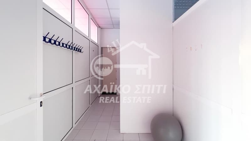 Retail Store in Terpsithea (Pelekanos), Patra — Photo 3 of 5