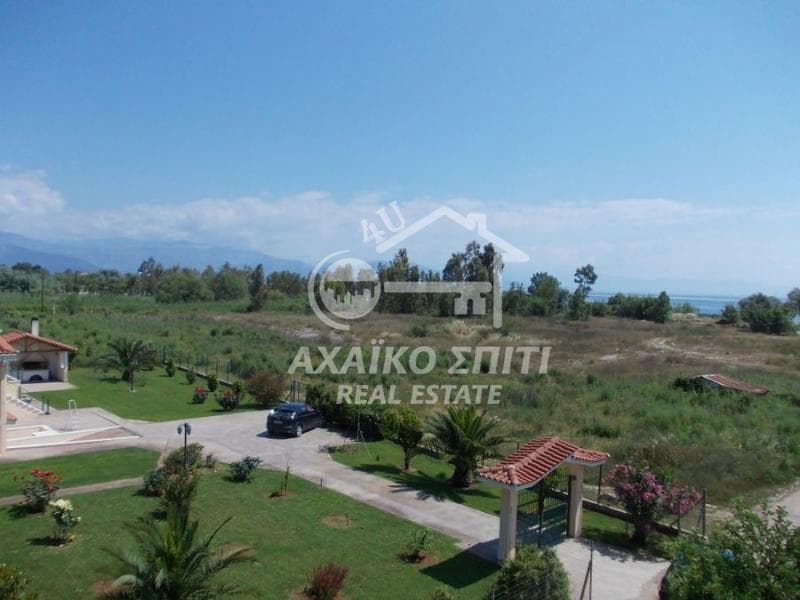 House in Center, Diakopto — Photo 16 of 24