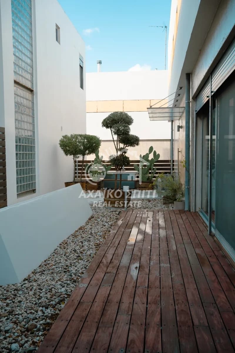 House in Kastellokabos, Rio — Photo 19 of 25