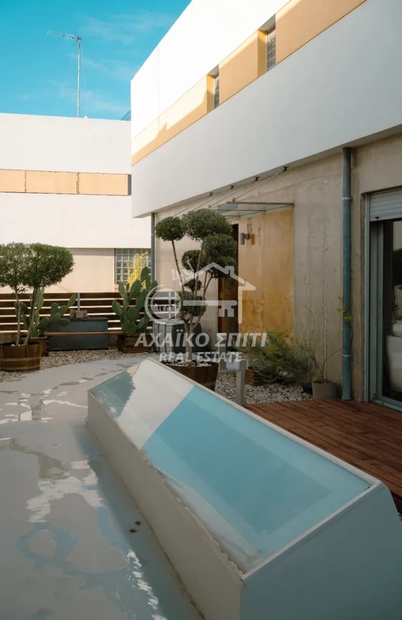 House in Kastellokabos, Rio — Photo 1 of 25