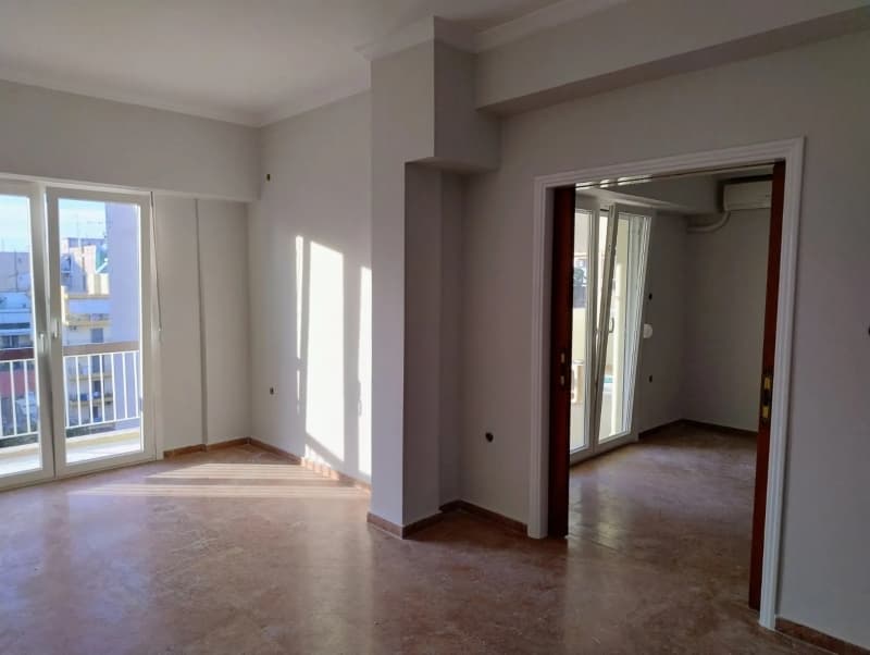 Διαμέρισμα στην Βουδ, Πάτρα — Φωτογραφία 1 από 12