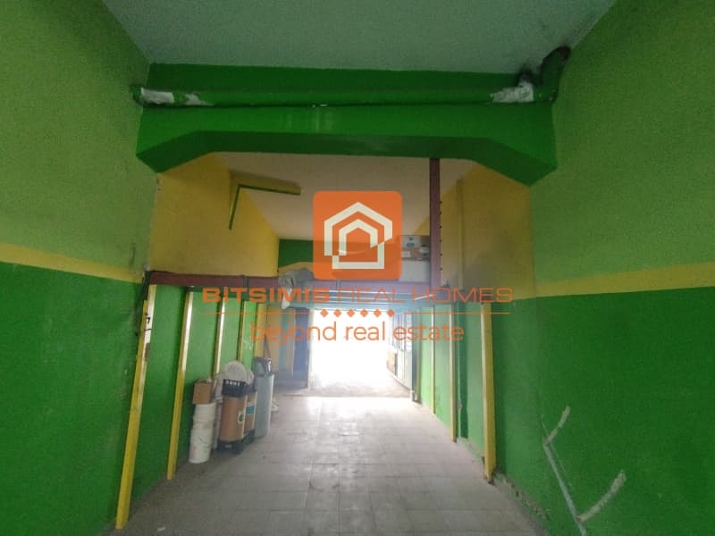 Retail Store in Metagogon, Ampelokipoi — Photo 19 of 19