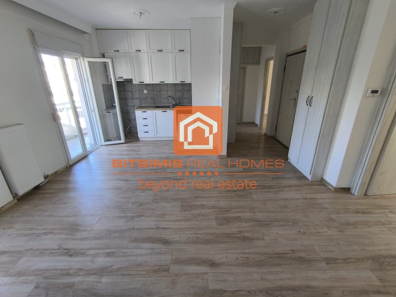 Apartment in Panagia Faneromeni, Sikies — Photo 1 of 30