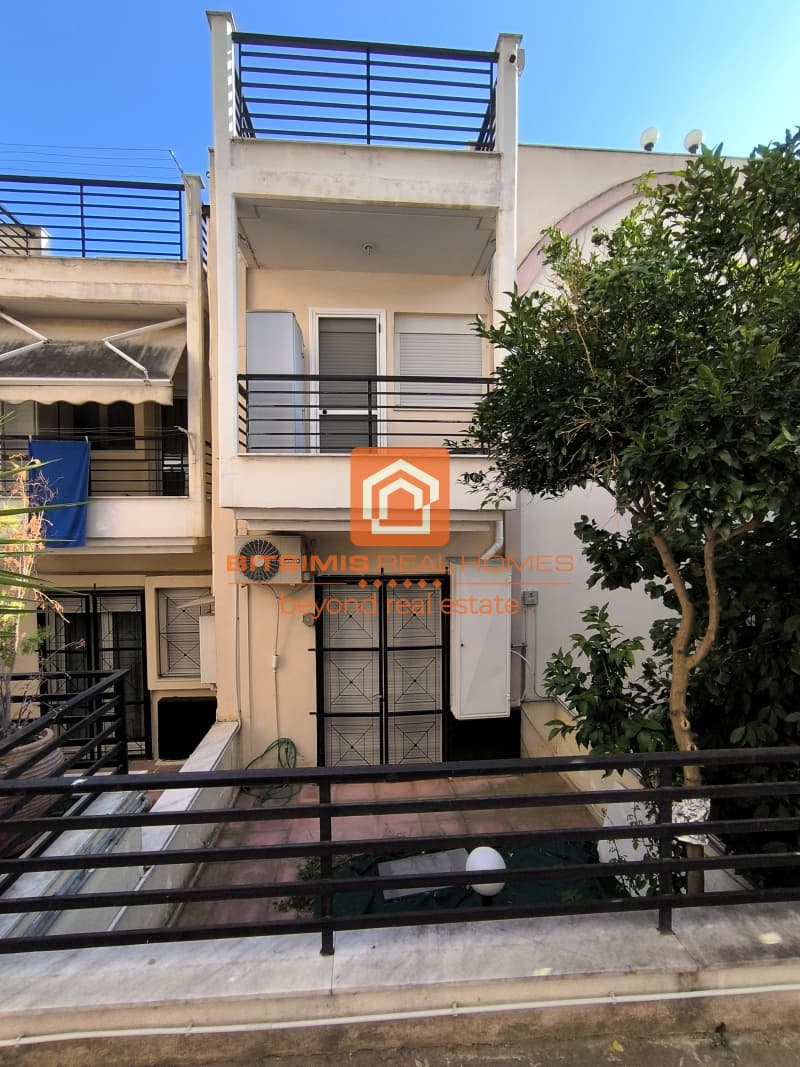 House in Agios Ioannis, Kalamaria — Photo 1 of 30