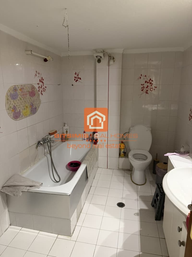 Apartment in Votsi, Kalamaria — Photo 15 of 28