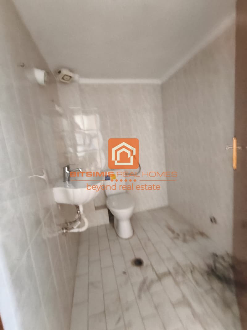 Apartment in Votsi, Kalamaria — Photo 19 of 28