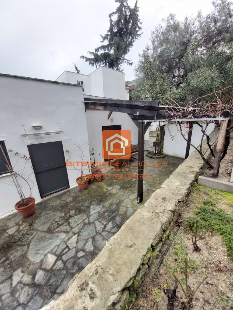 House in Evdos, Kassandra — Photo 1 of 30