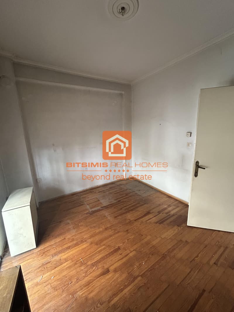 Apartment in Riga Feraiou, Neapoli — Photo 4 of 24