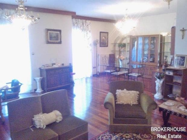 House in Saronida, Saronida — Photo 6 of 11