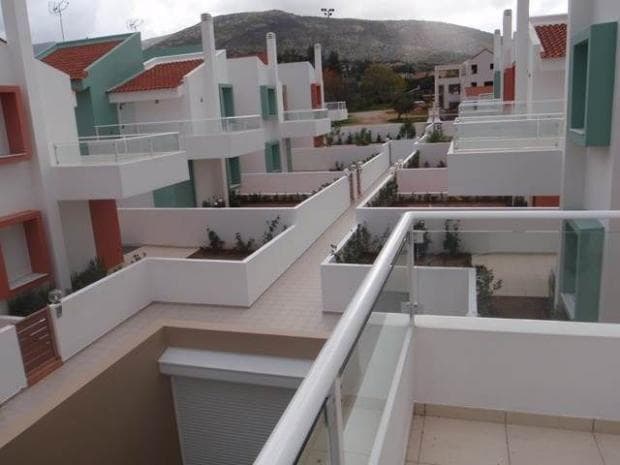 House in Κέντρο, Kalivia Thorikou — Photo 3 of 11