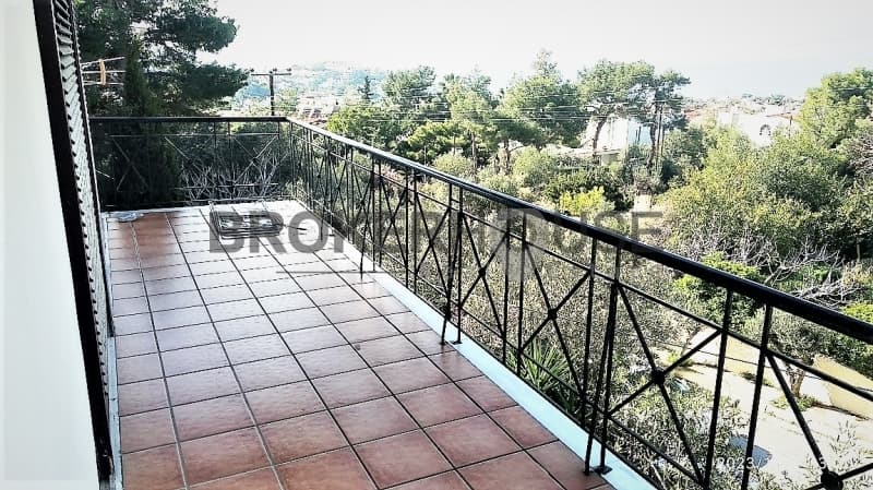 House in Saronida, Saronida — Photo 3 of 16