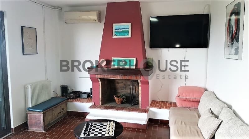 House in Saronida, Saronida — Photo 8 of 16
