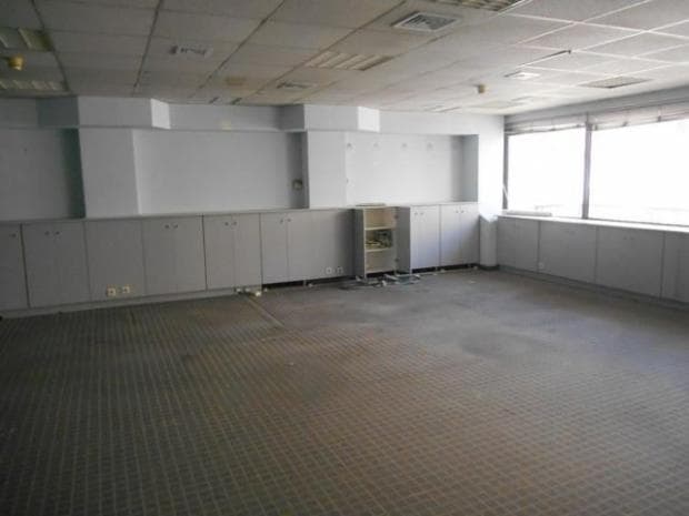 Office in Terpsithea, Piraeus — Photo 9 of 11