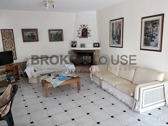 House in Saronida, Saronida — Photo 3 of 11