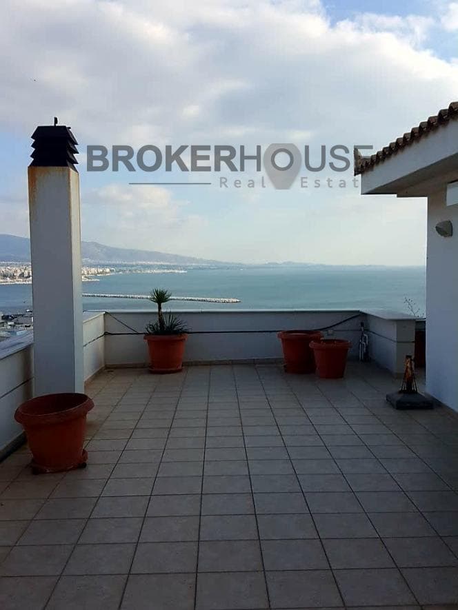 House in Mikrolimano, Piraeus — Photo 13 of 13