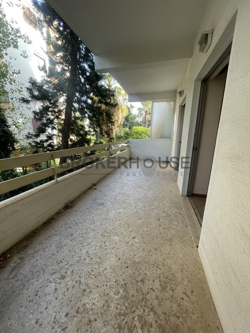 Apartment in Varkiza, Vari - Varkiza — Photo 1 of 20
