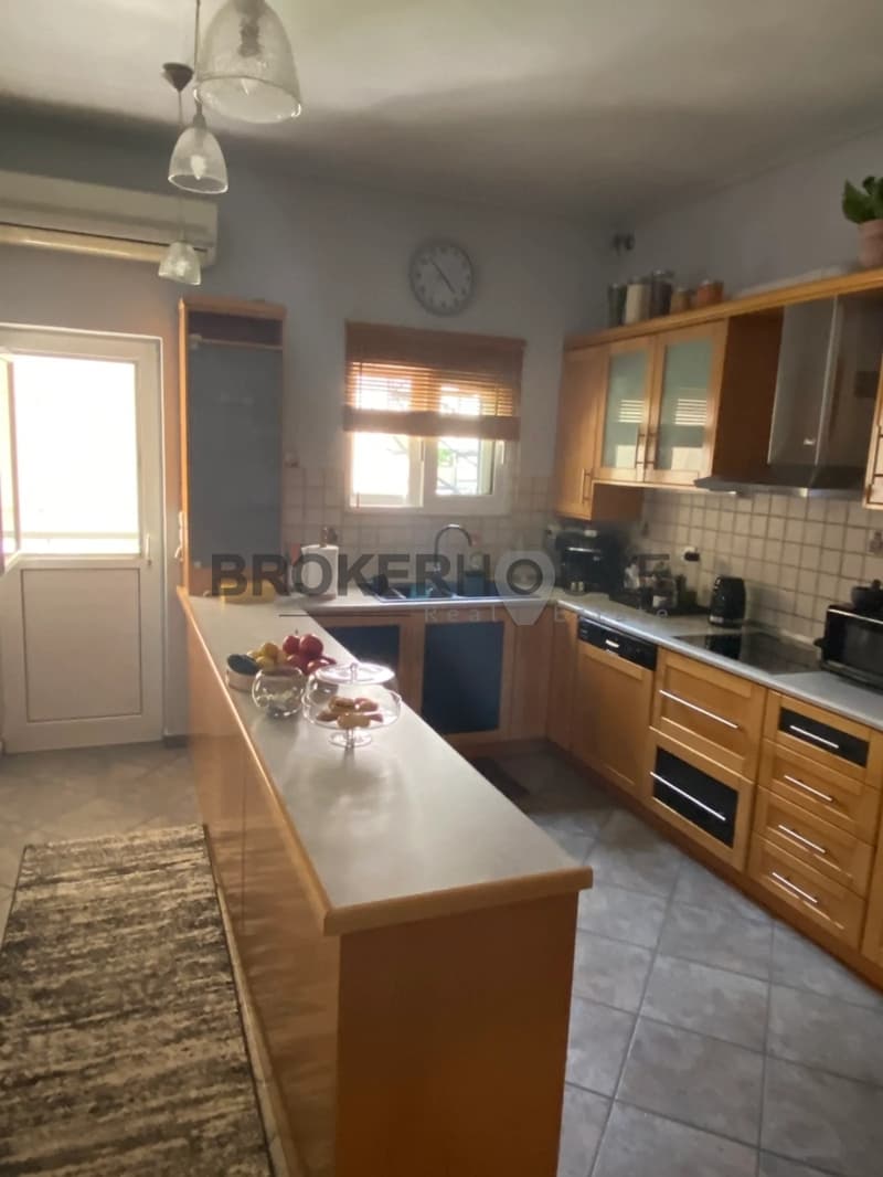 Apartment in Agia Paraskevi Ellinikou, Elliniko — Photo 7 of 14