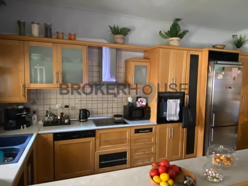 Apartment in Agia Paraskevi Ellinikou, Elliniko — Photo 2 of 14