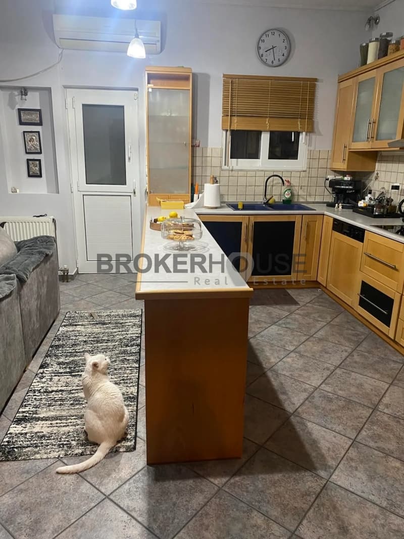 Apartment in Agia Paraskevi Ellinikou, Elliniko — Photo 9 of 14