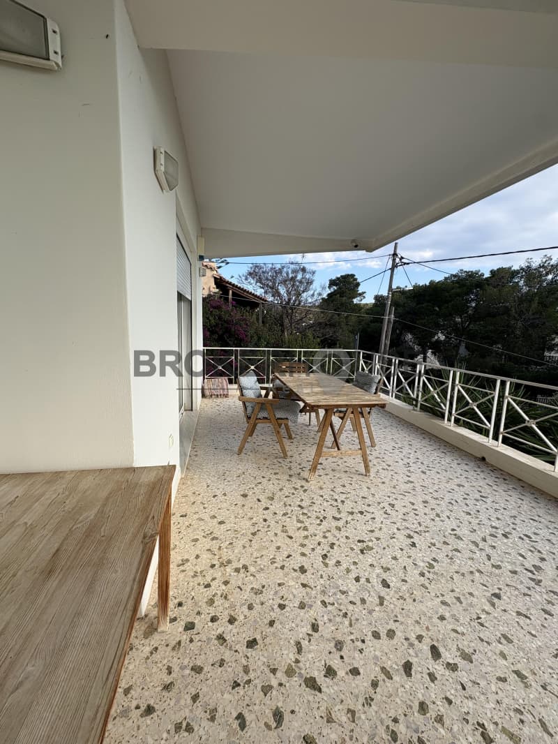 House in Saronida, Saronida — Photo 3 of 30