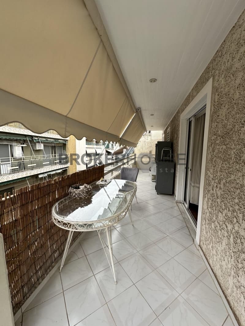 House in Osios Loukas, Patisia — Photo 15 of 16