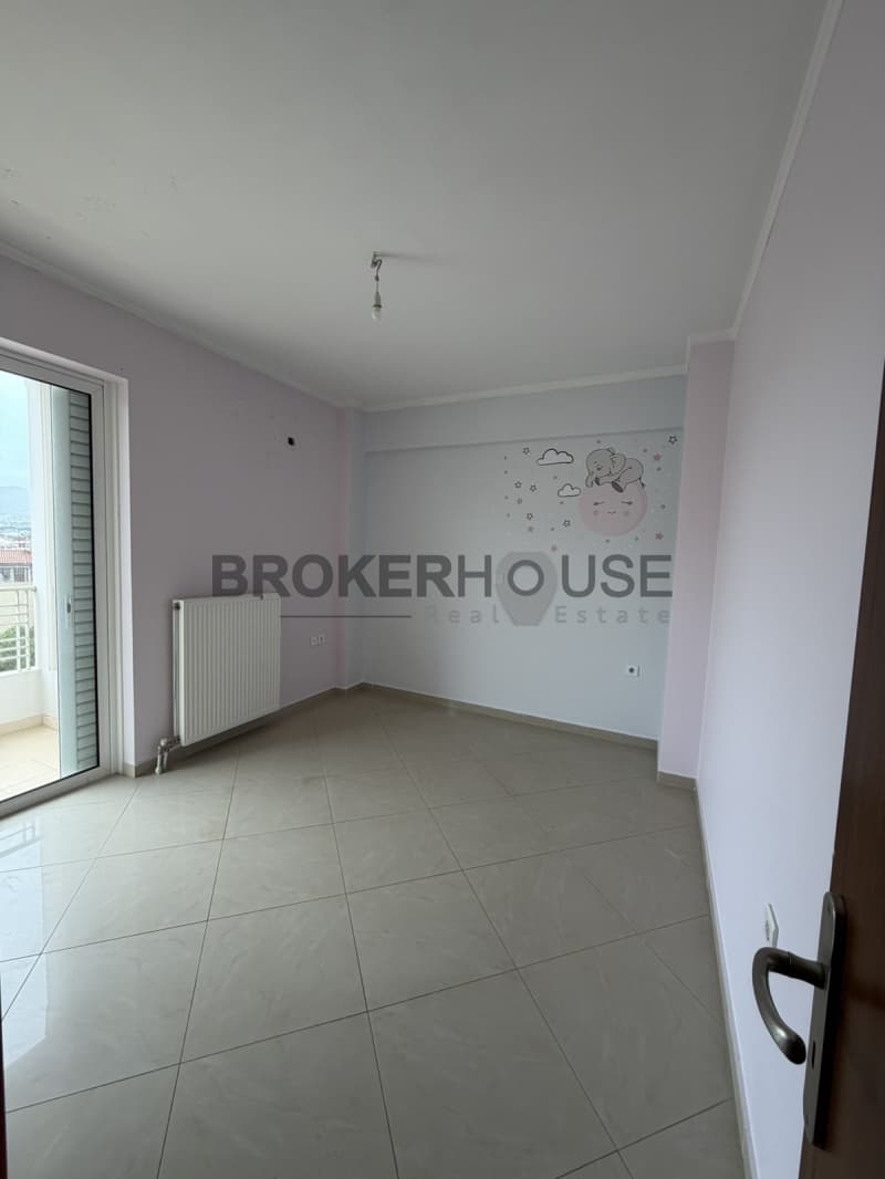 Apartment in Megala Sxoinia A, Acharnes — Photo 4 of 10