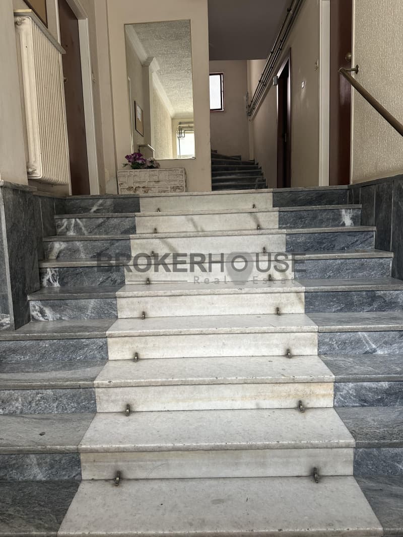 Apartment in Panorama, Dafni — Photo 8 of 11