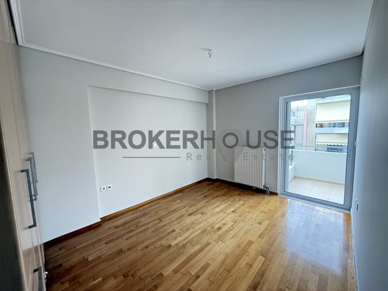 Apartment in Ethnos, Vrilissia — Photo 5 of 10