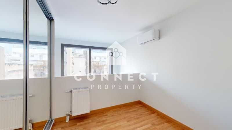 Apartment in Hilton, Ilisia — Photo 8 of 25