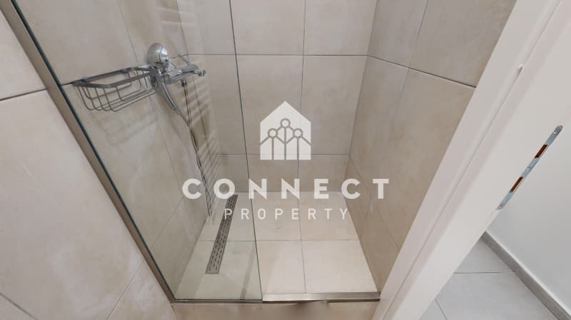 Apartment in Hilton, Ilisia — Photo 18 of 25