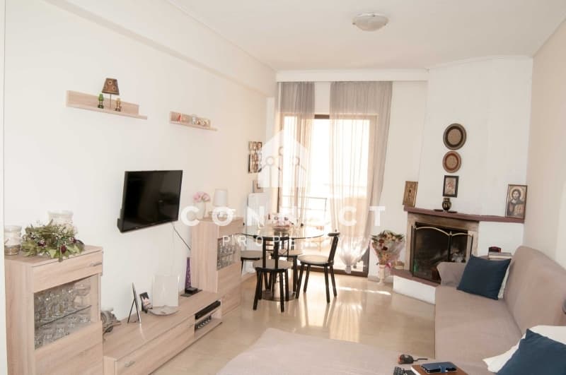 Διαμέρισμα στην Πλατεία Παπαδιαμάντη, Άνω Πατήσια — Φωτογραφία 1 από 11