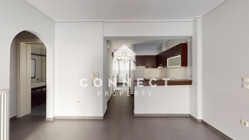 Apartment in Osios Loukas, Patisia — Photo 7 of 26