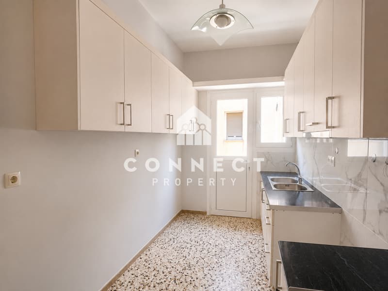 Apartment in Labrini, Galatsi — Photo 3 of 7