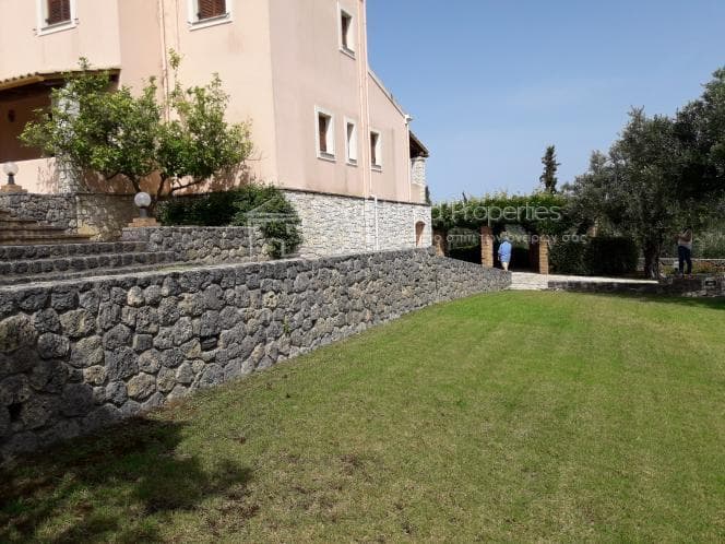 House in Pareli, Corfu — Photo 9 of 30