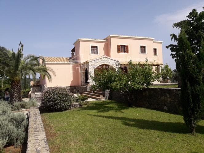 House in Pareli, Corfu — Photo 7 of 30