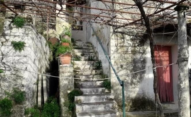 Μονοκατοικία στην Άγιος Γεώργιος, Κέρκυρα — Φωτογραφία 1 από 24