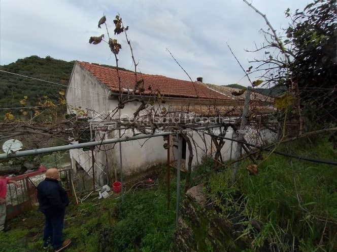 Μονοκατοικία στην Κασσιόπη, Κέρκυρα — Φωτογραφία 2 από 30