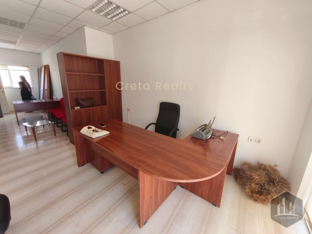 Office in Kainouria Porta, Heraclion Cretes — Photo 7 of 10