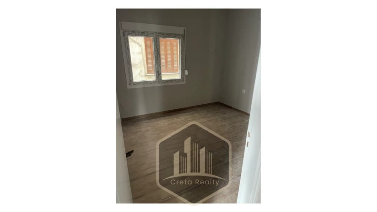 Apartment in Tria Peuka, Heraclion Cretes — Photo 3 of 10