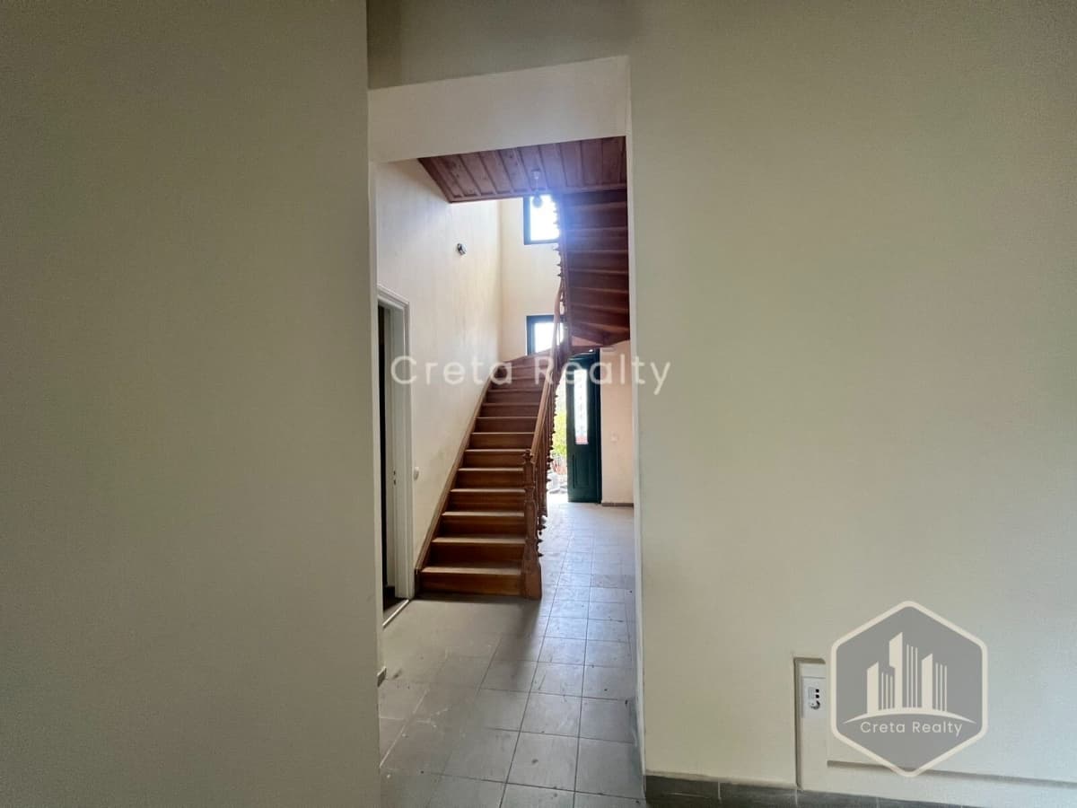 Office in Center, Heraclion Cretes — Photo 12 of 19