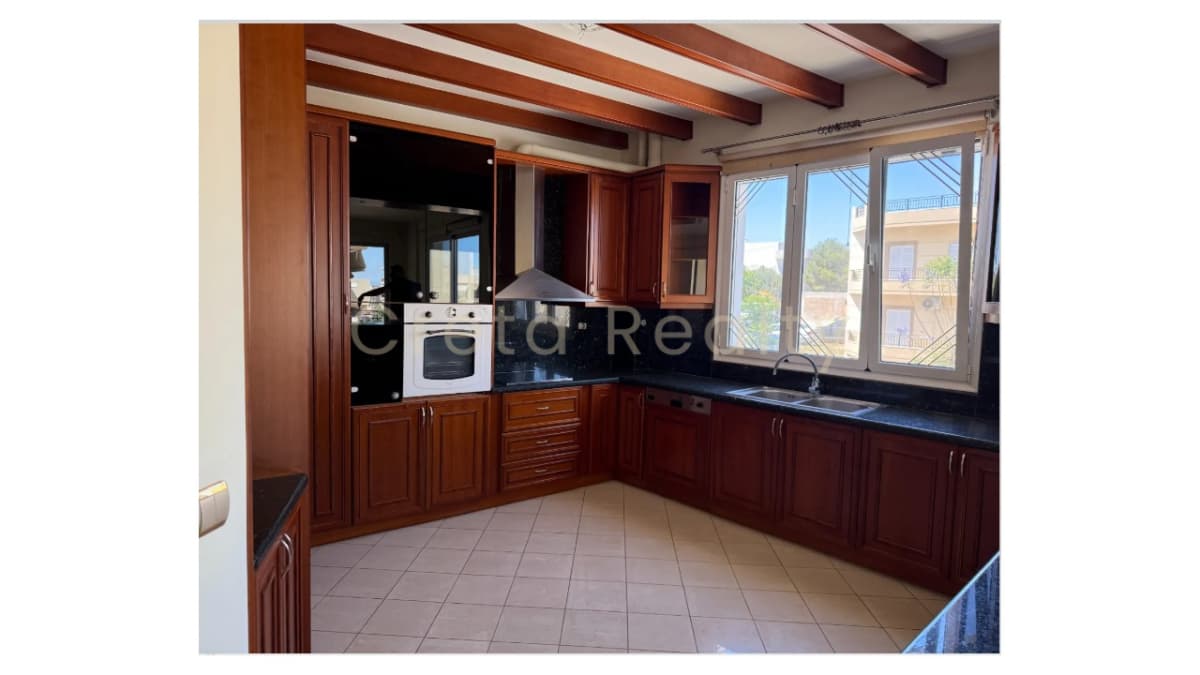 Apartment in Mesabelies, Heraclion Cretes — Photo 1 of 6