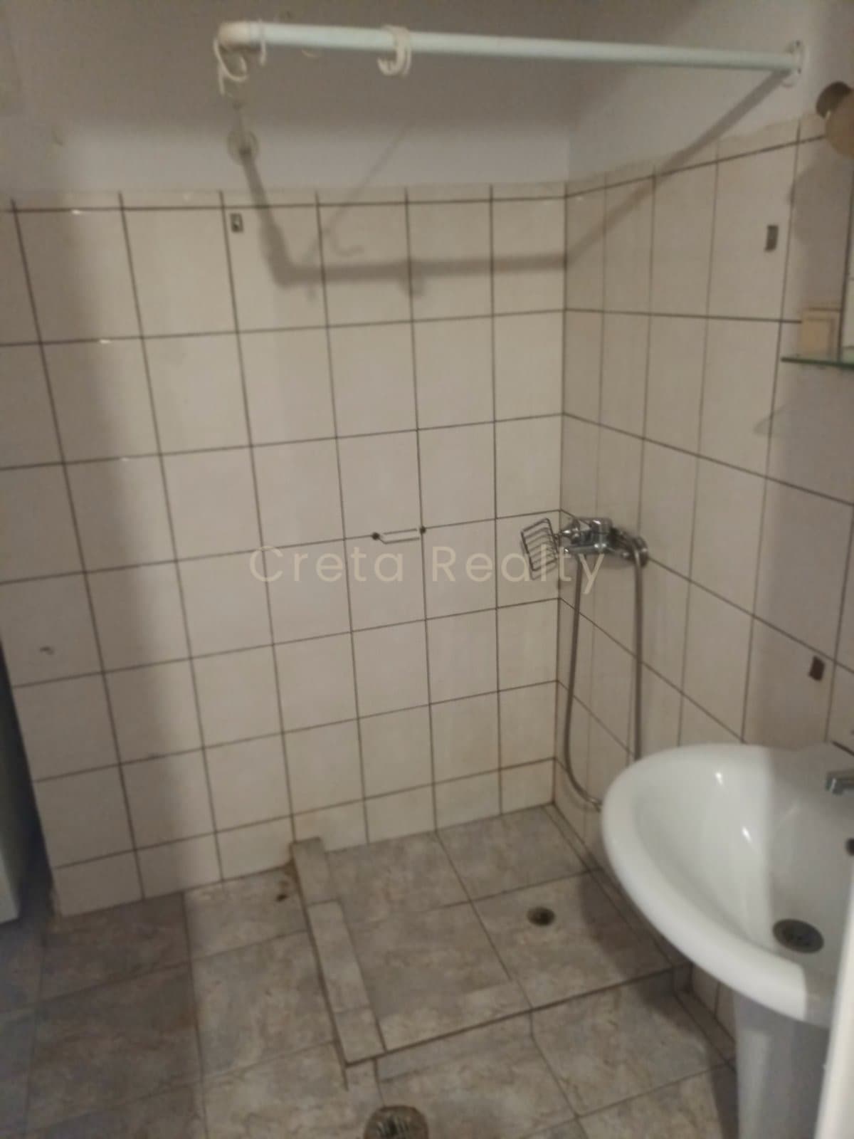 Apartment in Kaminia, Gorgolaini — Photo 5 of 5