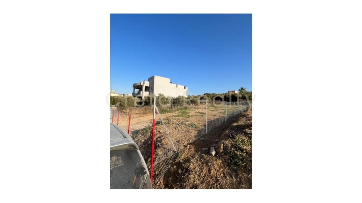 Parcel in Ammoudara, Gazi — Photo 2 of 4